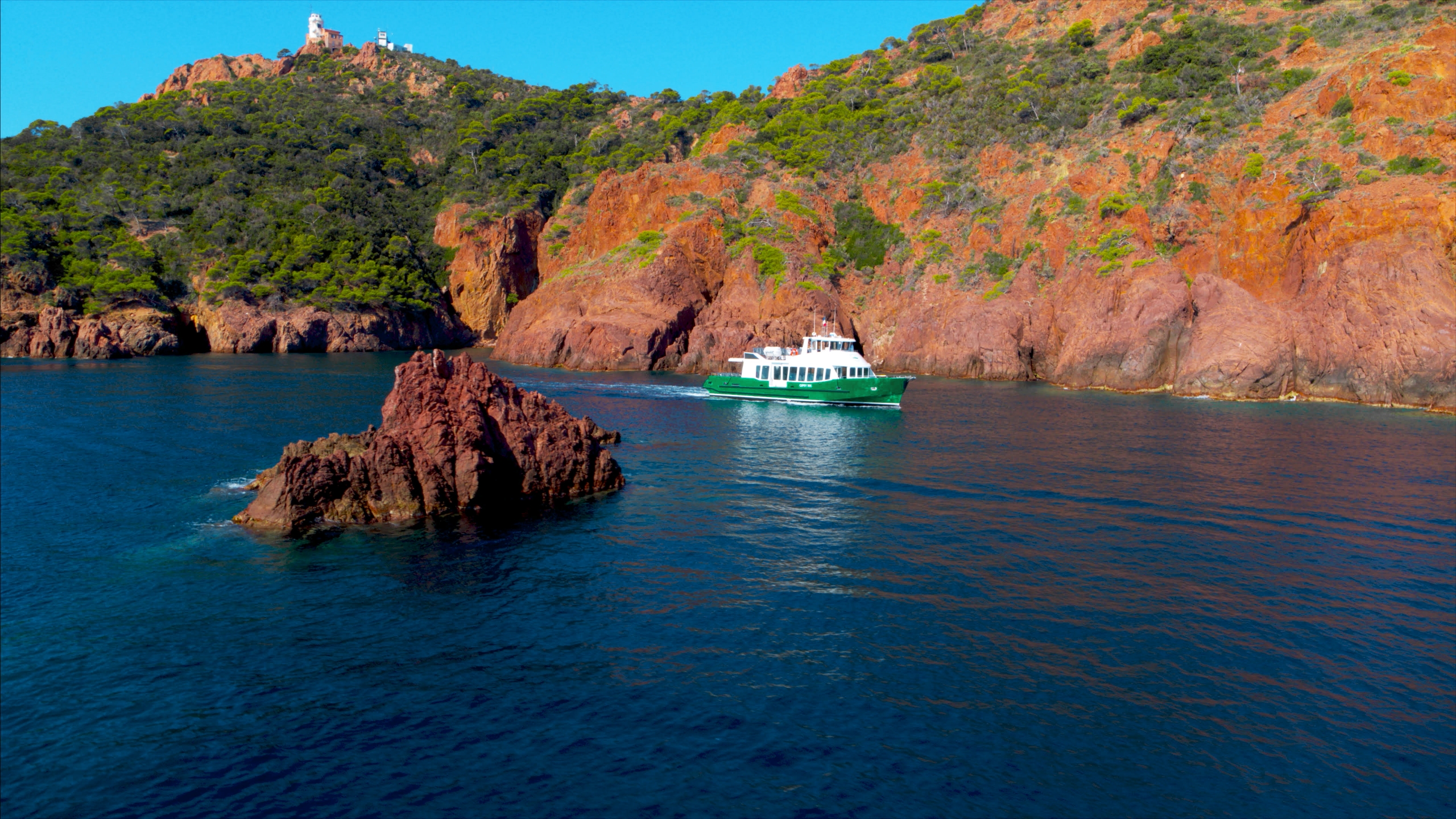 Bateaux Verts / 7-Calanques-esterel