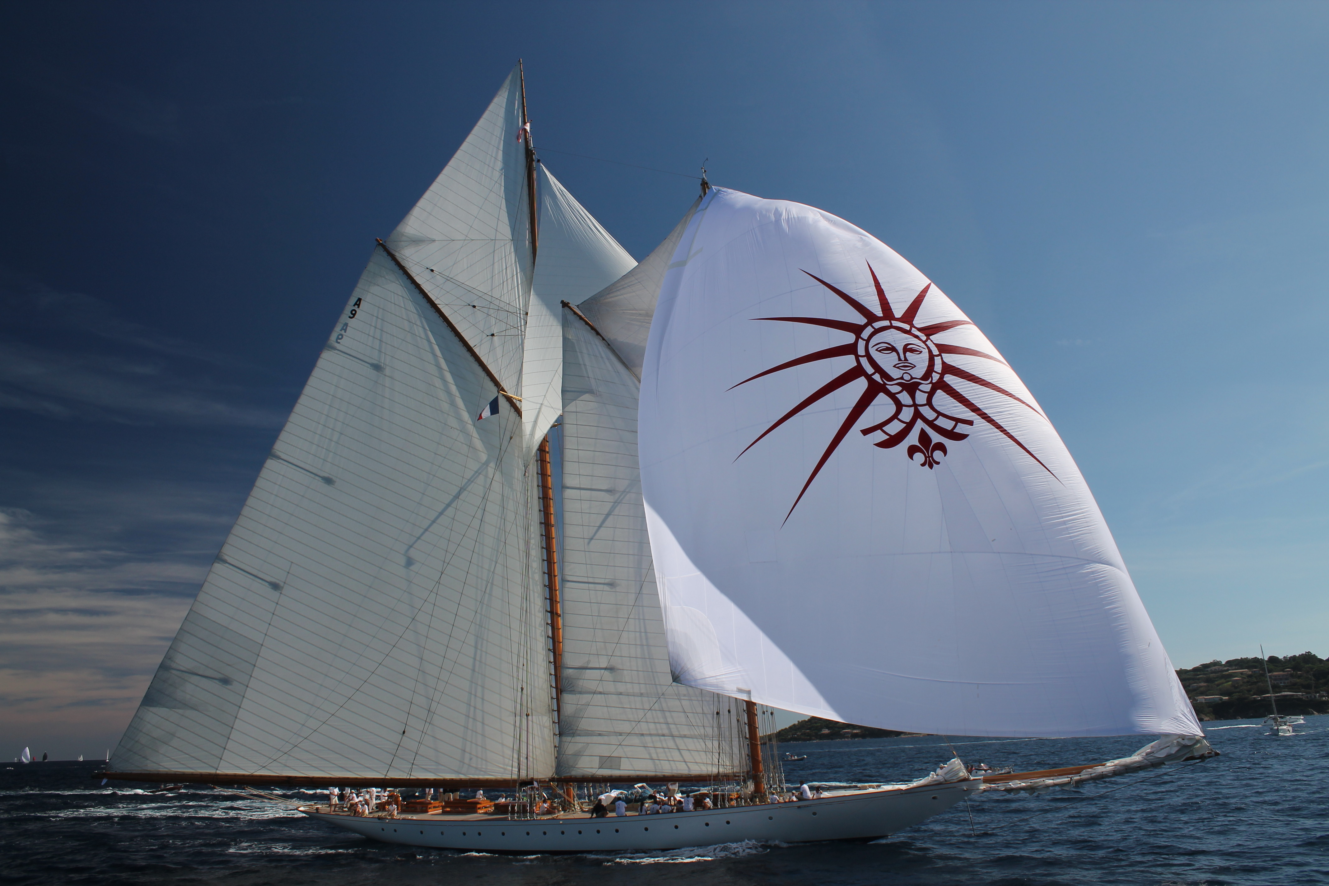Bateaux Verts / 5-Voiles St-tropez